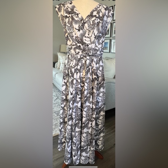 eshakti Dresses & Skirts - eShakti Zebras Zebra Animal Print Surplice Maxi Dress Size Large 14